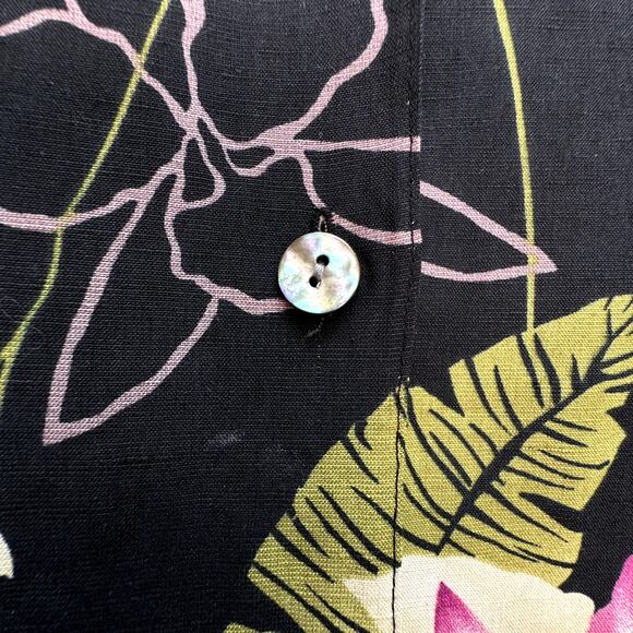 TOMMY BAHAMA Vintage Silk & Linen Short Sleeve Button Up Hawaiian Floral Shirt - Picture 2 of 4